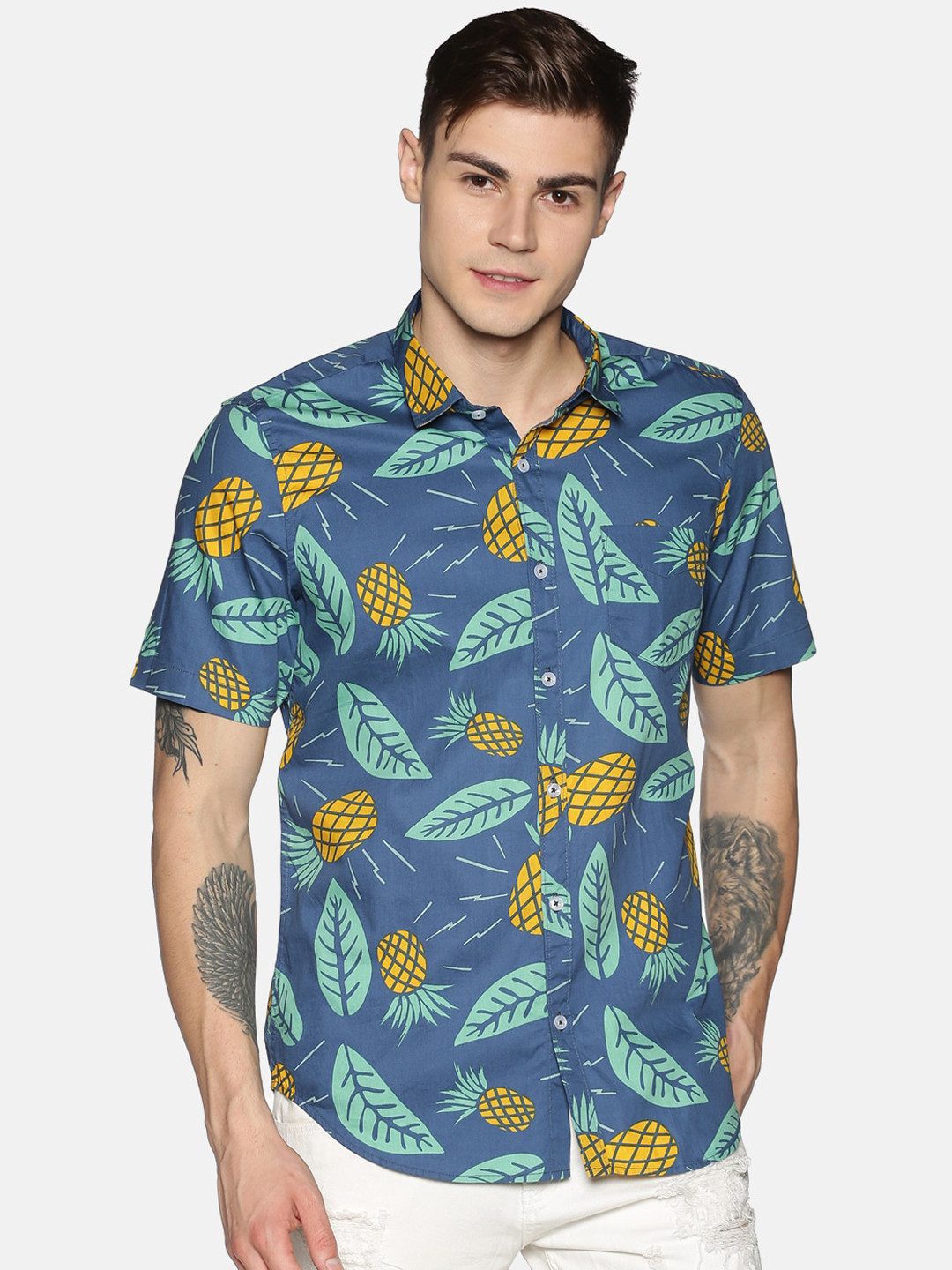 

Tusok Men Blue & Sea Green Regular Fit Printed Casual Shirt