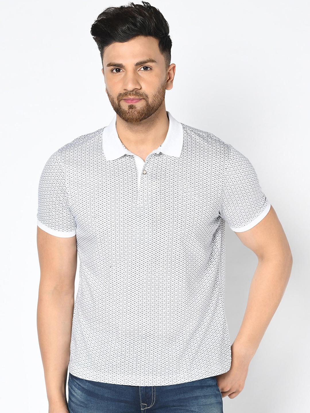

Blackberrys Men White Printed Polo Collar T-shirt