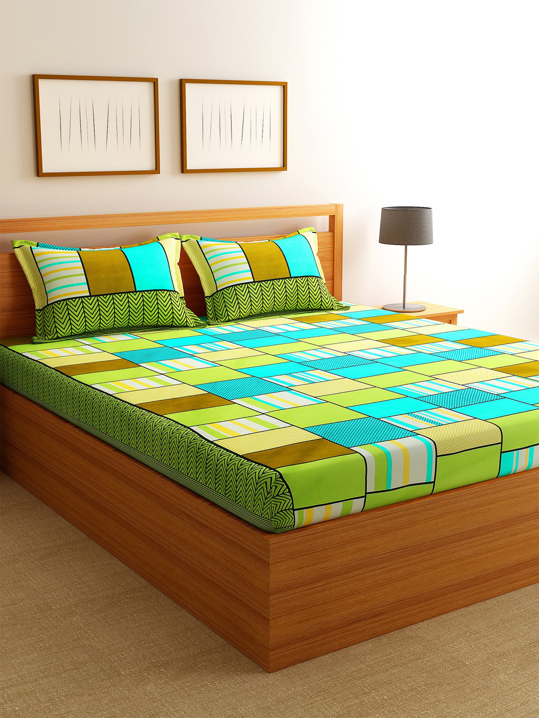 

Florida Green & Yellow Geometric 144 TC Polycotton 1 Queen Bedsheet with 2 Pillow Covers