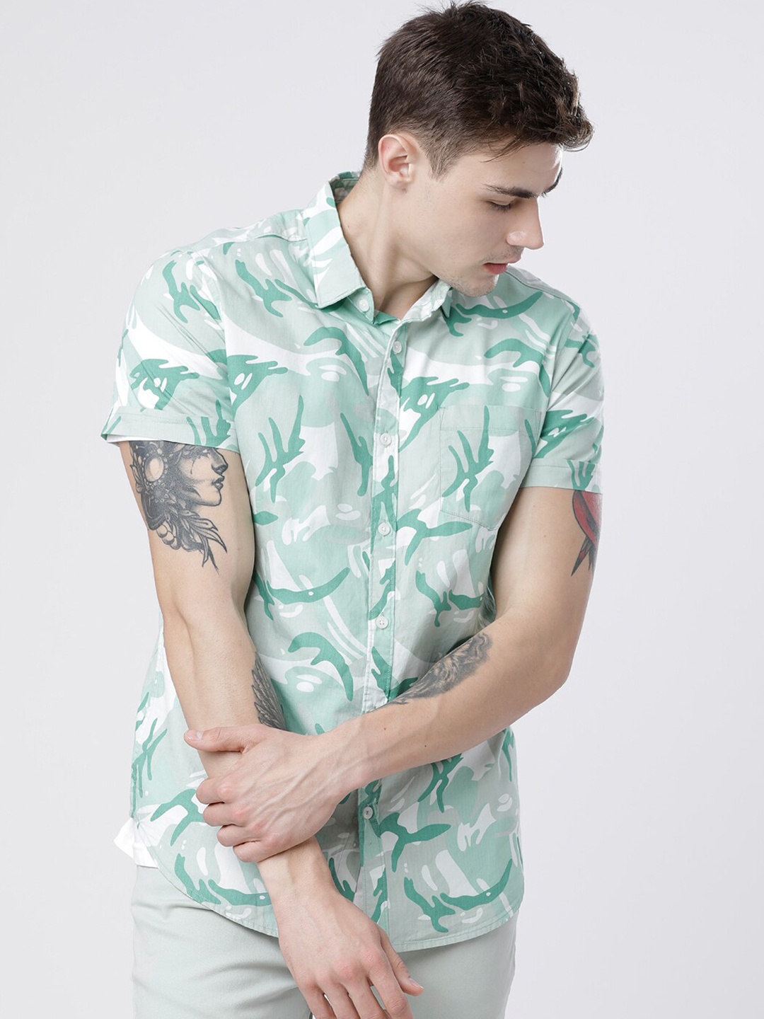 

HIGHLANDER Men Green Slim Fit Printed Casual Shirt