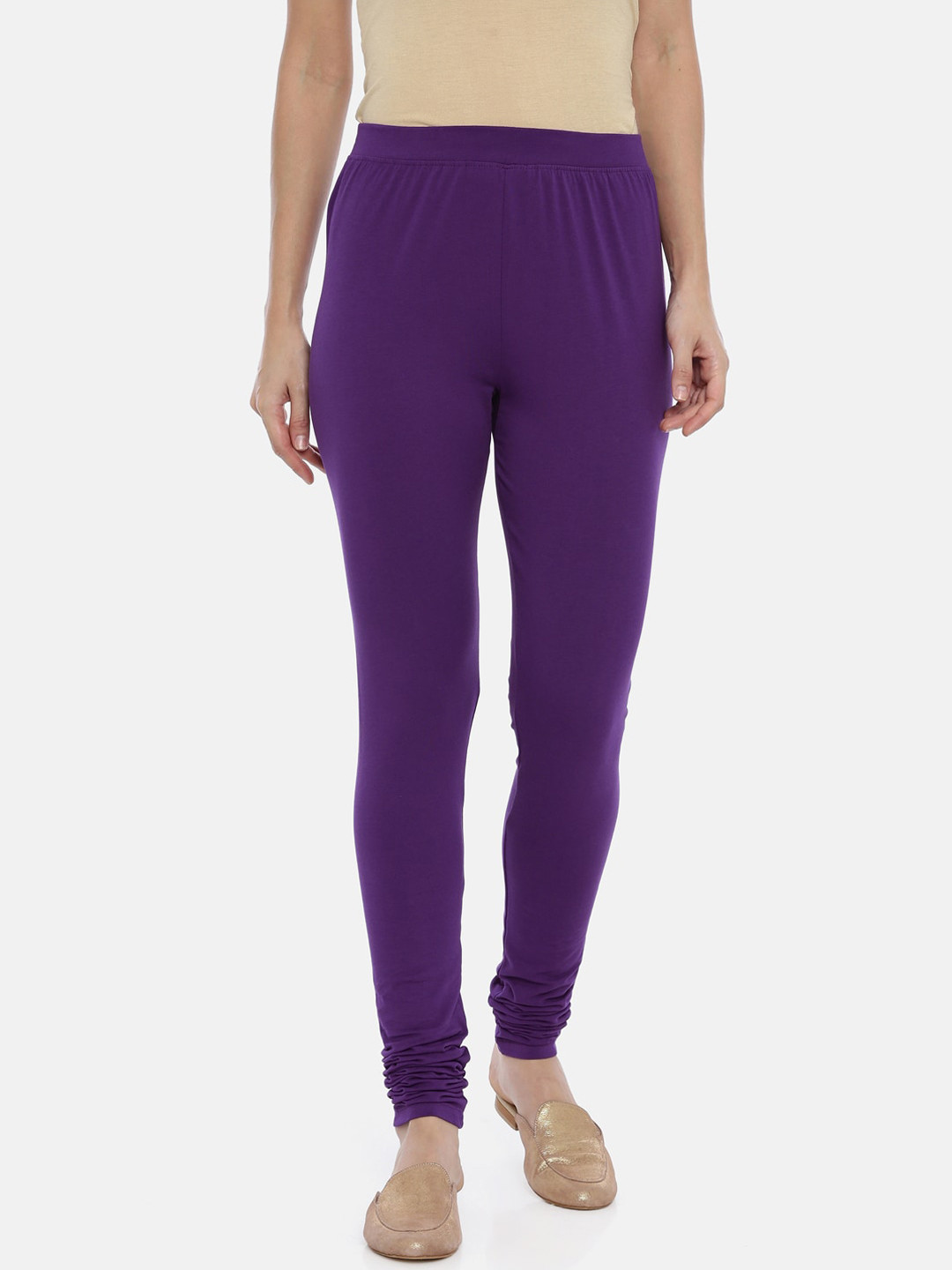 

Huggy Women Purple Solid Churidar-Length Leggings
