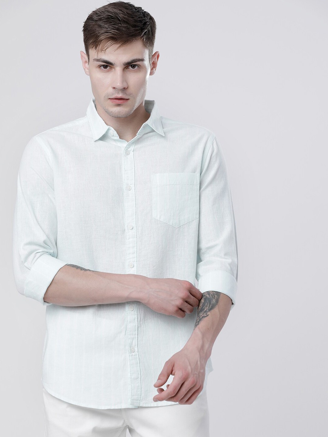 

HIGHLANDER Men Blue Slim Fit Solid Casual Shirt