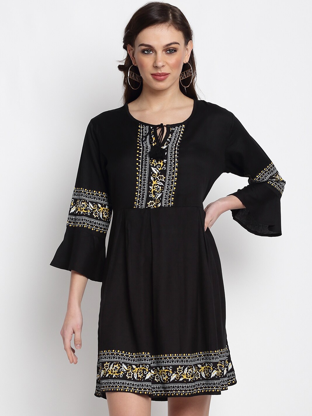 

Miaz Lifestyle Women Black Printed Fit & Flare Dress