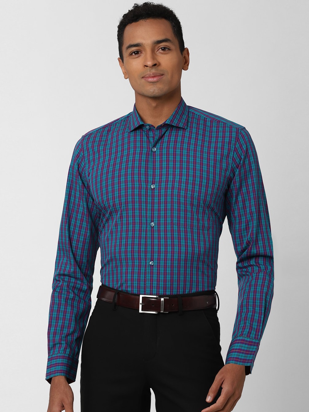 Peter England Men Blue & Purple Regular Fit Checked Formal Shirt