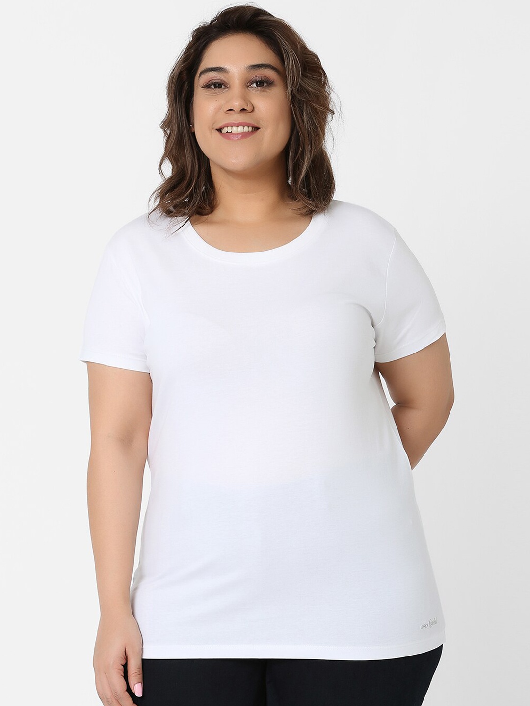 

MARCA Bold Women Plus Size White Solid Round Neck T-shirt