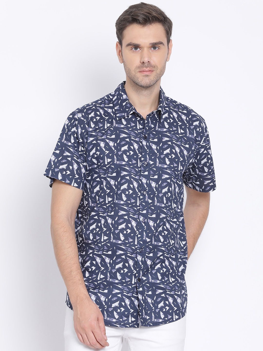

Oxolloxo Men Navy Blue Regular Fit Printed Casual Shirt