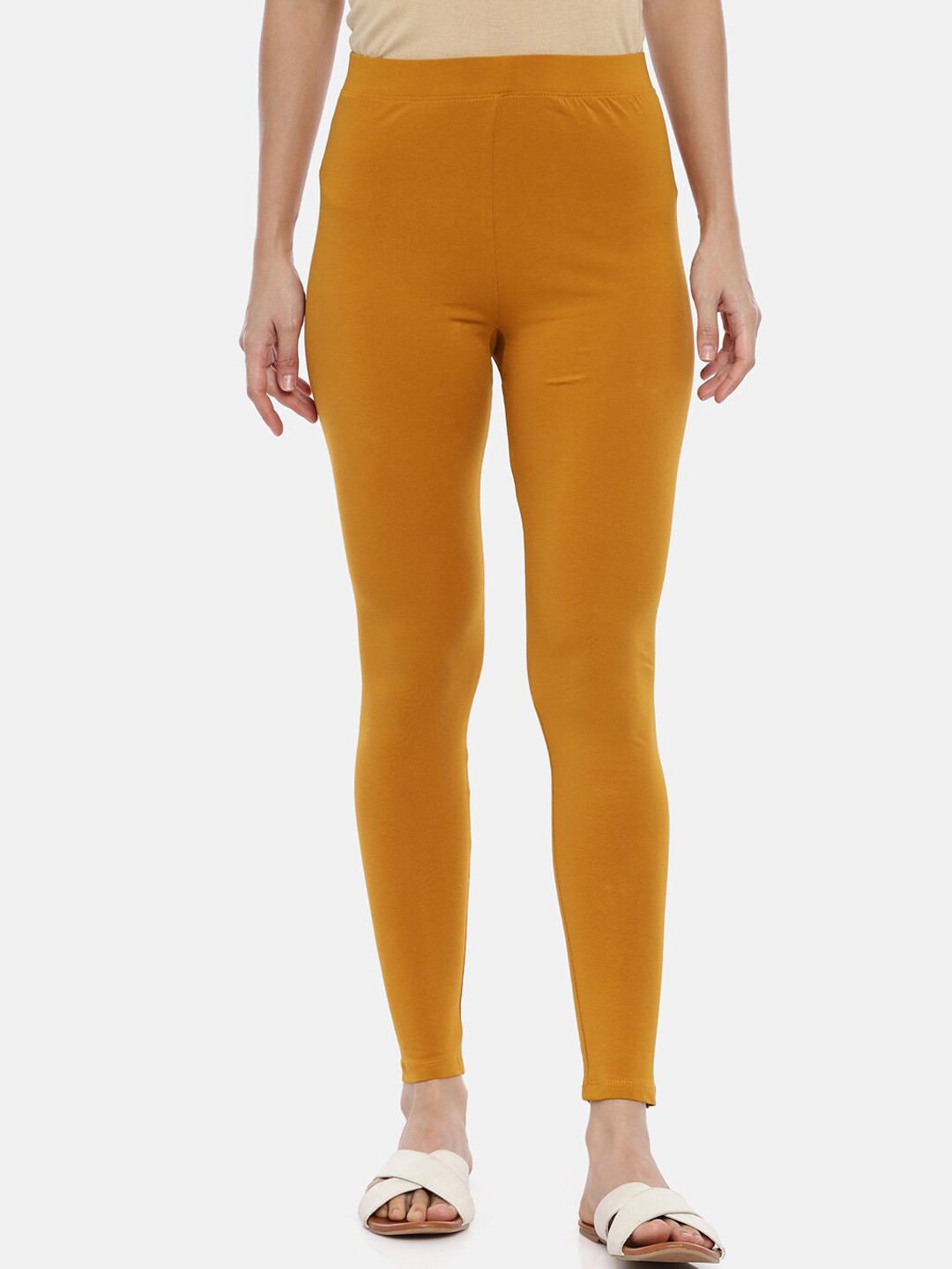 

Huggy Women Mustard Orange Solid Ankle Length Leggings