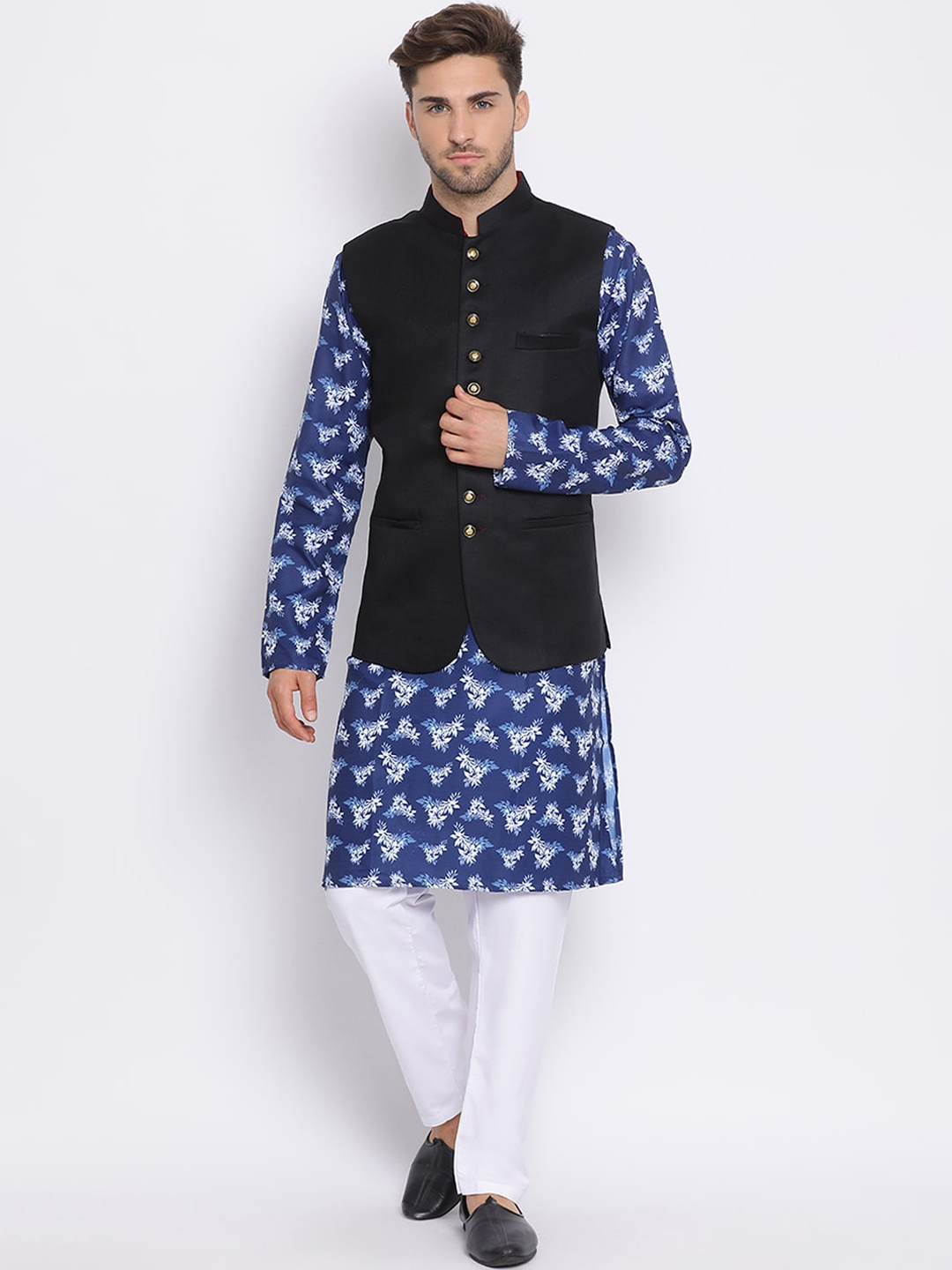 

Hangup Men Blue & White Printed Cotton Kurta Set with Waistcoat