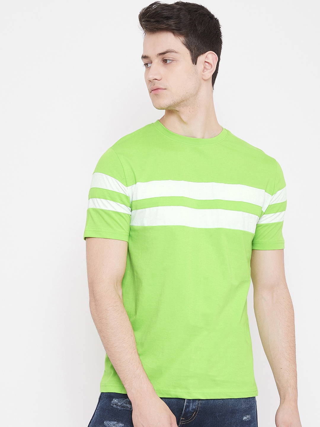 

Rodzen Men Fluorescent Green Striped Round Neck T-shirt