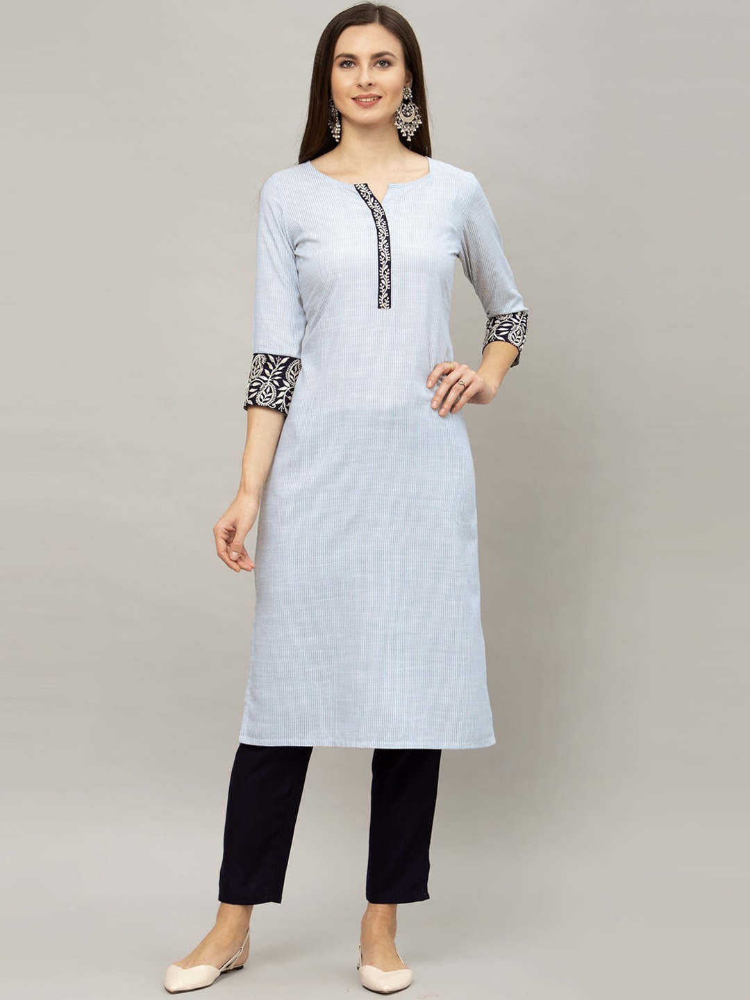 

Sanisa Women Blue Embroidery Patch Kurta