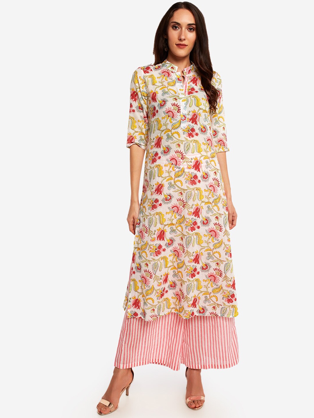 

Desi Weavess Women White & Pink Printed Kurta with Palazzos