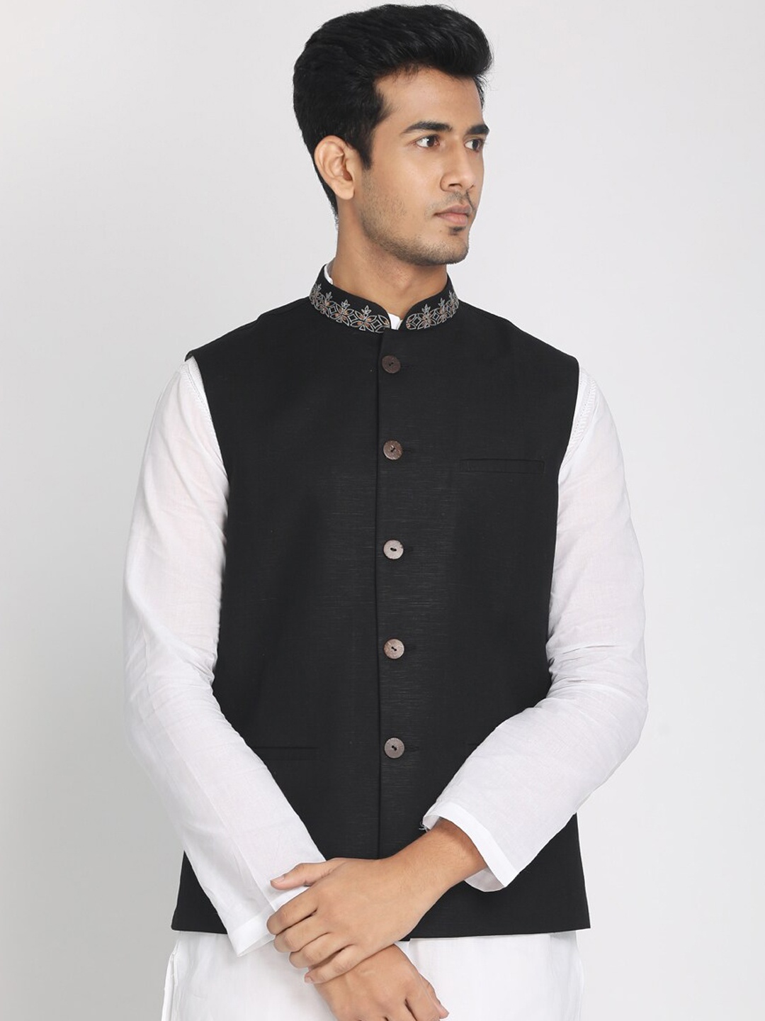 

Nakshi Men Black Solid Woven Nehru Jacket