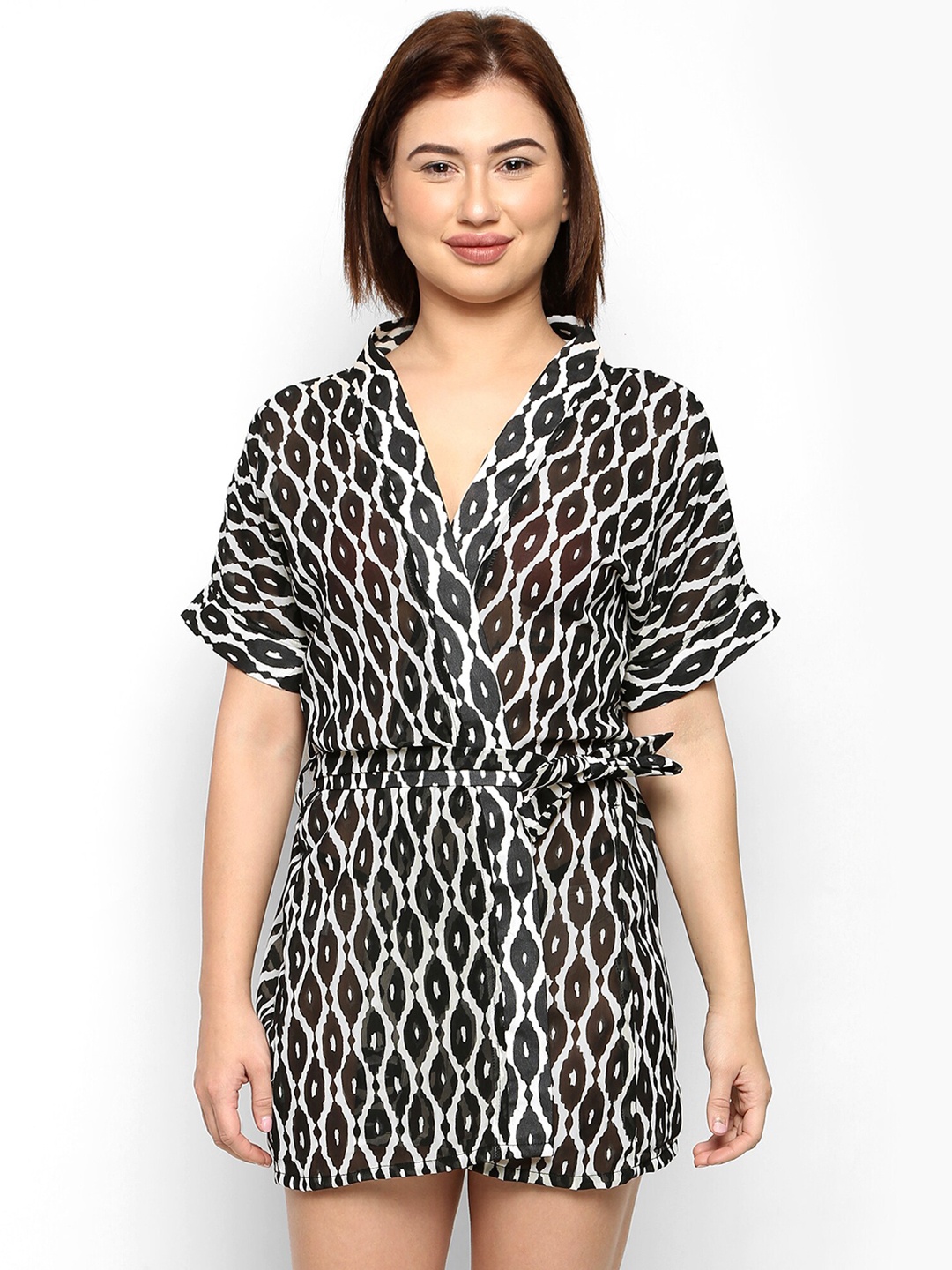 

Ms.Lingies Black & White Printed Robe With G-string Briefs
