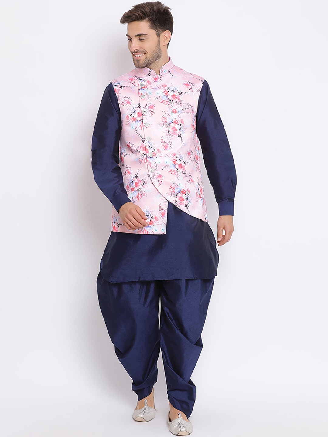 

Hangup Men Navy Blue & Pink Solid Kurta with Dhoti Pants & Nehru Jacket