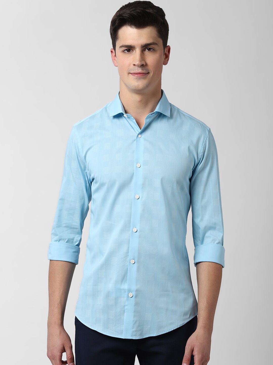 

Peter England Men Blue Slim Fit Solid Casual Shirt