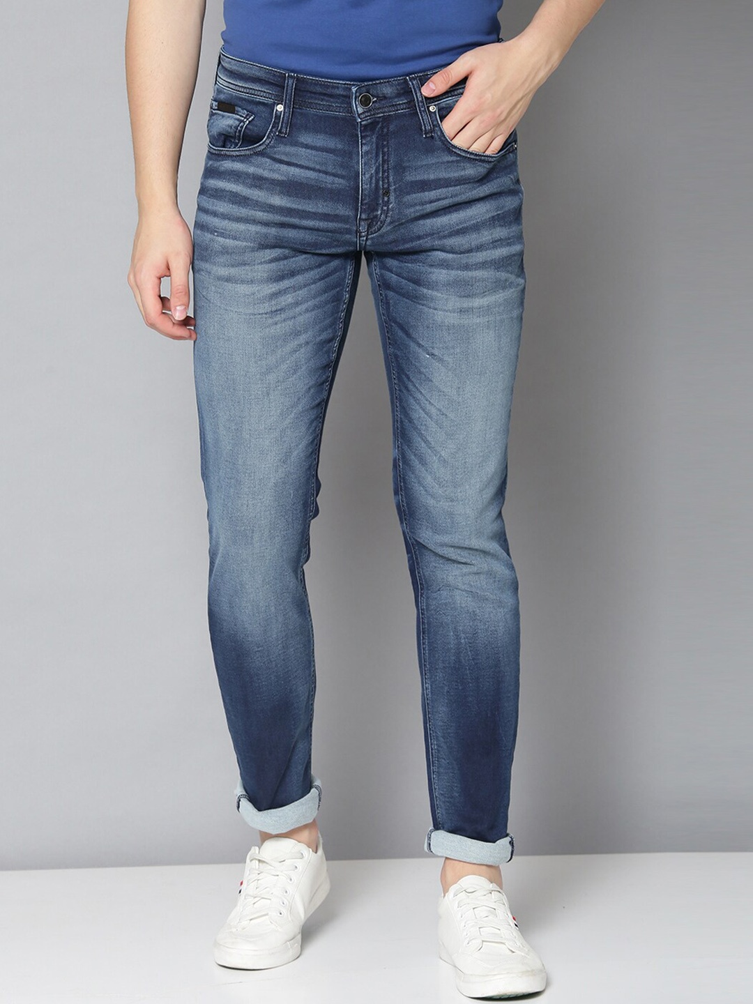 

Antony Morato Men Blue Slim Fit Mid-Rise Low Distress Jeans