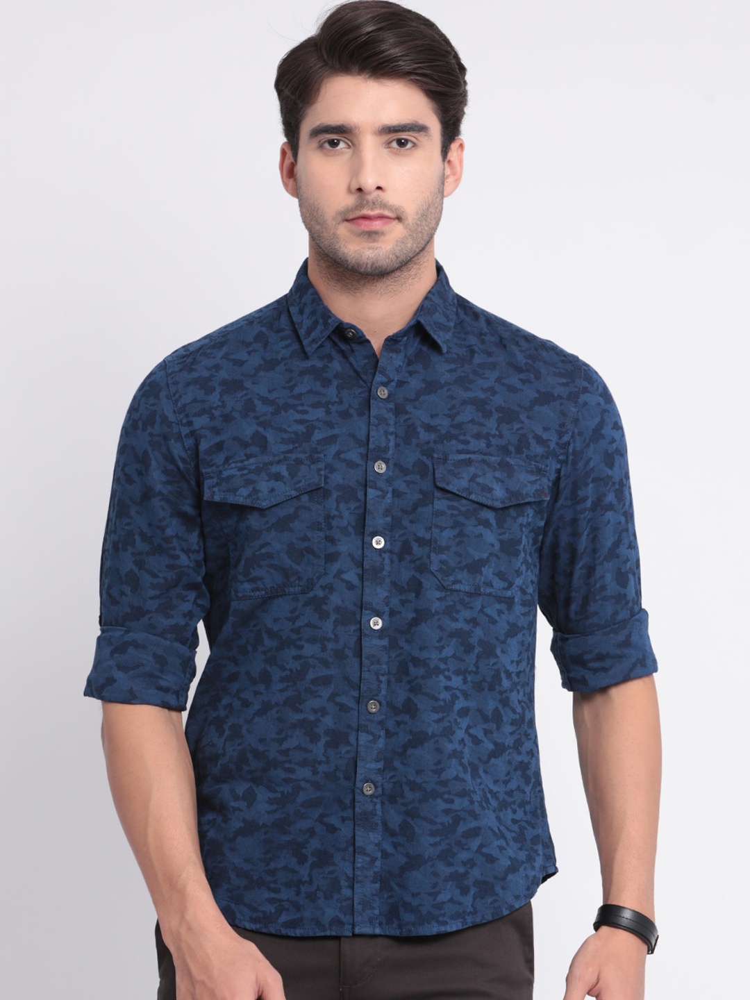

t-base Men Blue Slim Fit Printed Cotton Casual Shirt