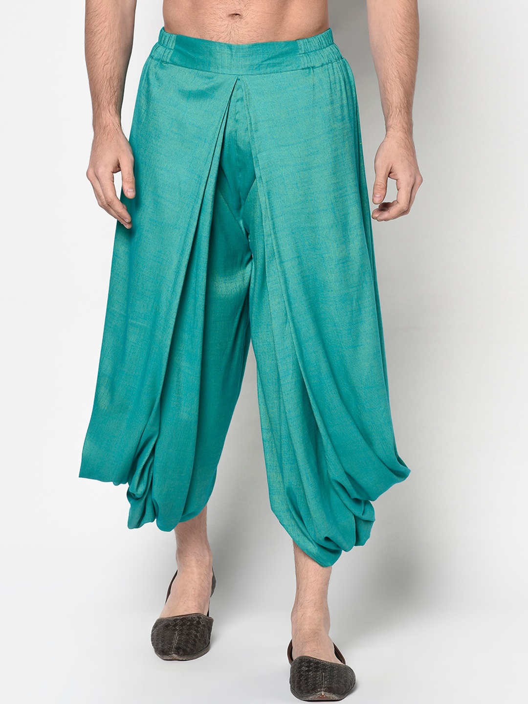 

LAMAAYA Men Sea Green Solid Patiala