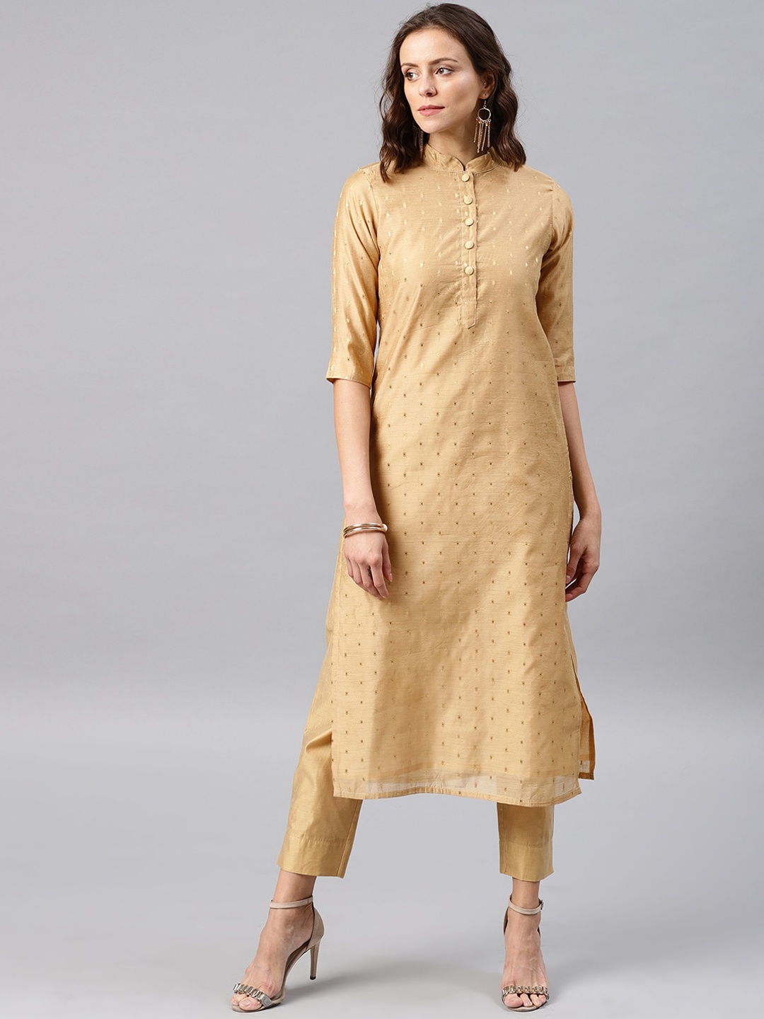 

Desi Weavess Women Gold-Toned Self Design Kurta with Trousers