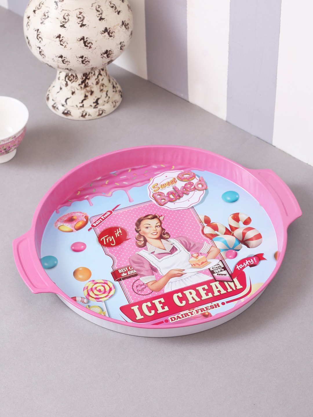 

A Vintage Affair- Home Decor Pink & Turquoise Blue Vintage Ice-Cream Serving Tray