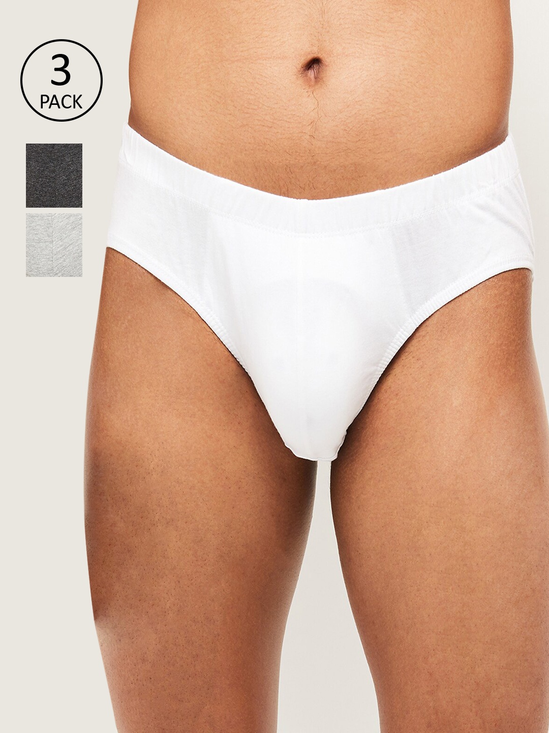 

max Men Pack Of 3 Multicoloured Solid Basic Briefs NOOSNCLBFWH, White