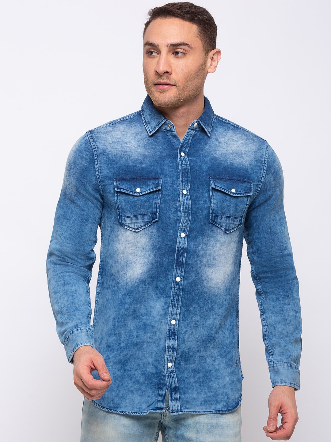 

Status Quo Men Blue Slim Fit Faded Casual Shirt