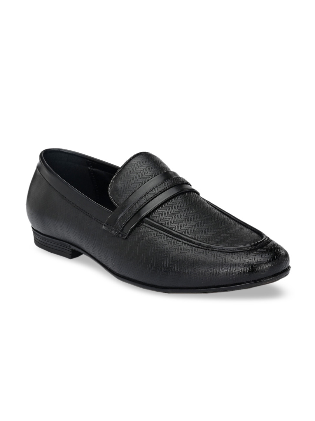 

San Frissco Men Black Textured Formal Loafers