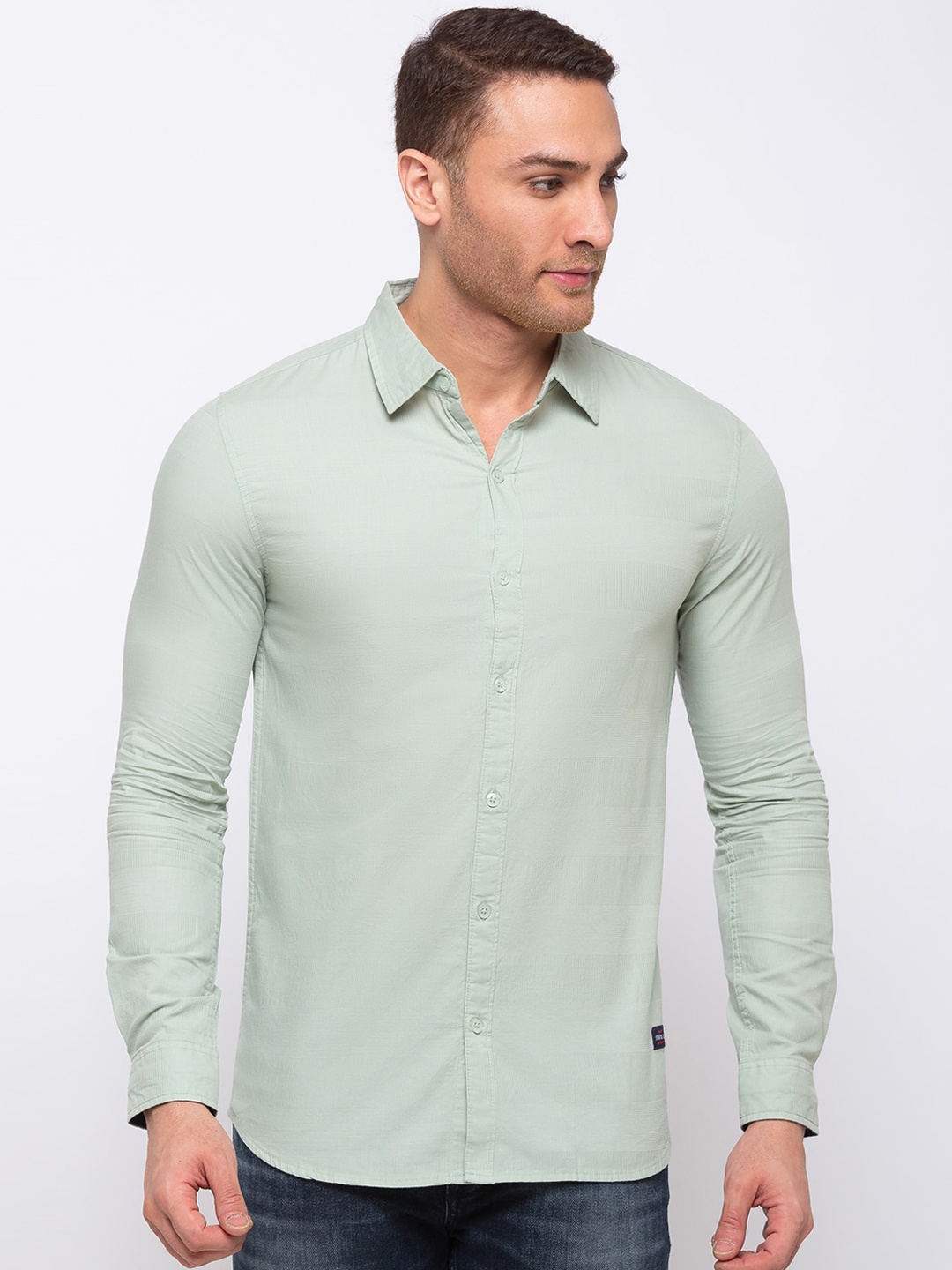 

Status Quo Men Green Slim Fit Solid Casual Shirt