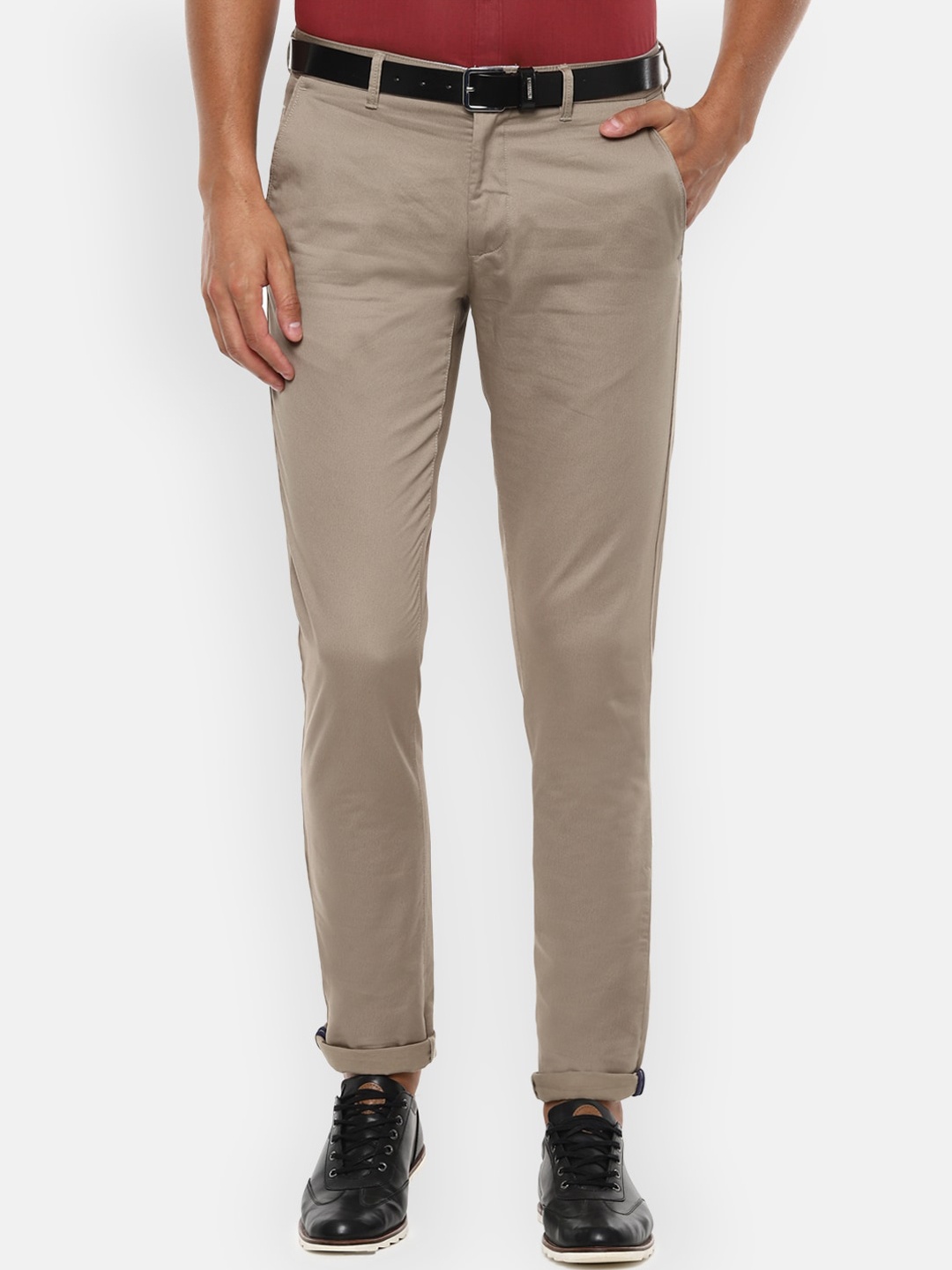 

Van Heusen Sport Men Beige Slim Fit Solid Cotton Chinos