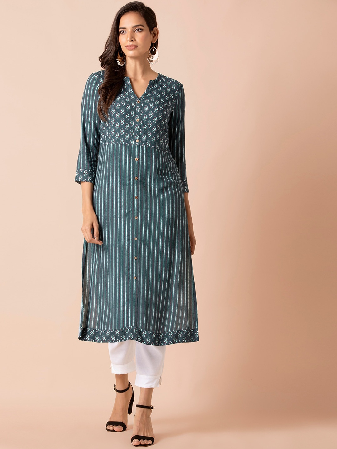 

Indya Women Green & Maroon Floral Printed Kurta