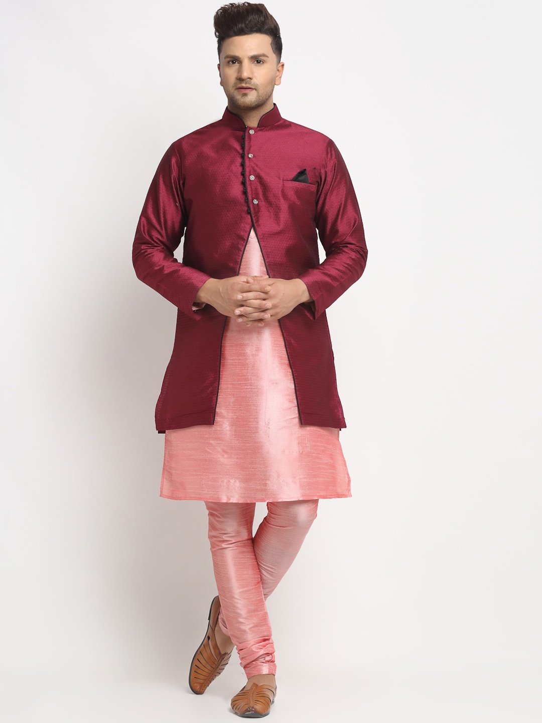 

Benstoke Men Pink & Maroon Solid Kurta with Pyjamas