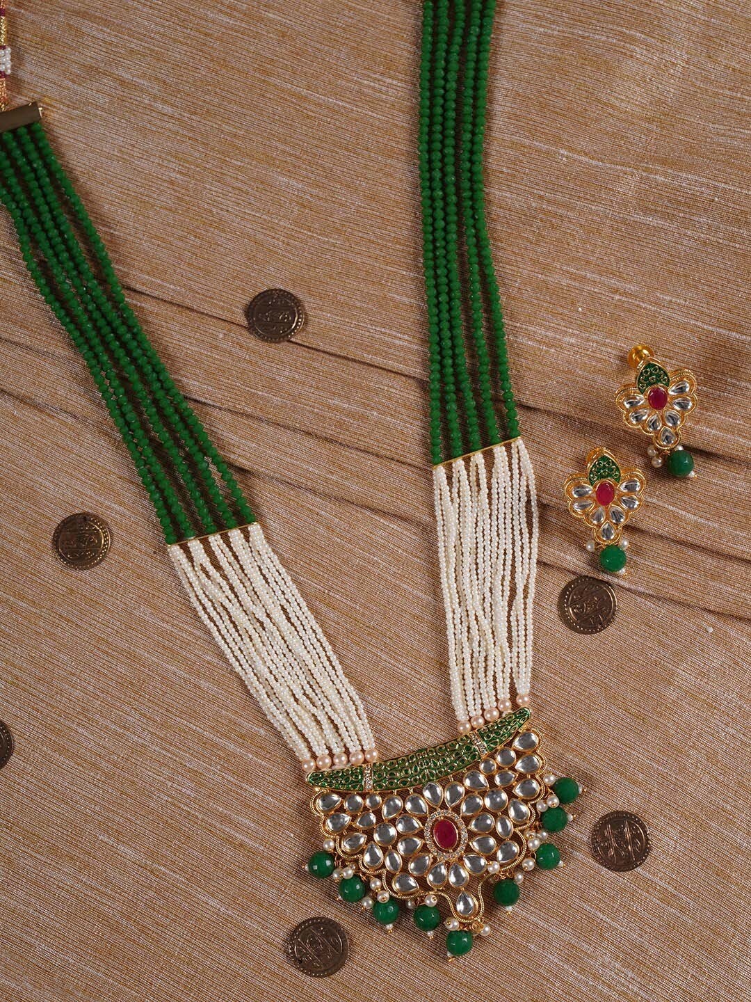 

Shoshaa Green Gold-Plated Kundan-Studded Handcrafted Jewellery Set