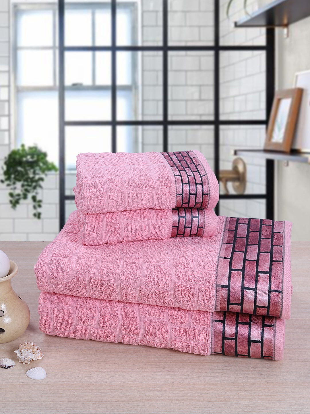 RANGOLI Set Of 4 Pink & Purple Self Design 550 GSM Towels