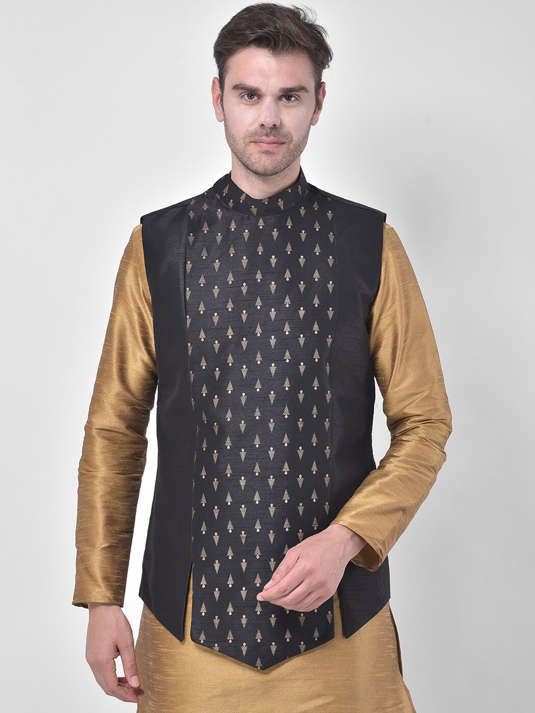 

DEYANN Men Black & Gold-Colored Printed Nehru Jacket