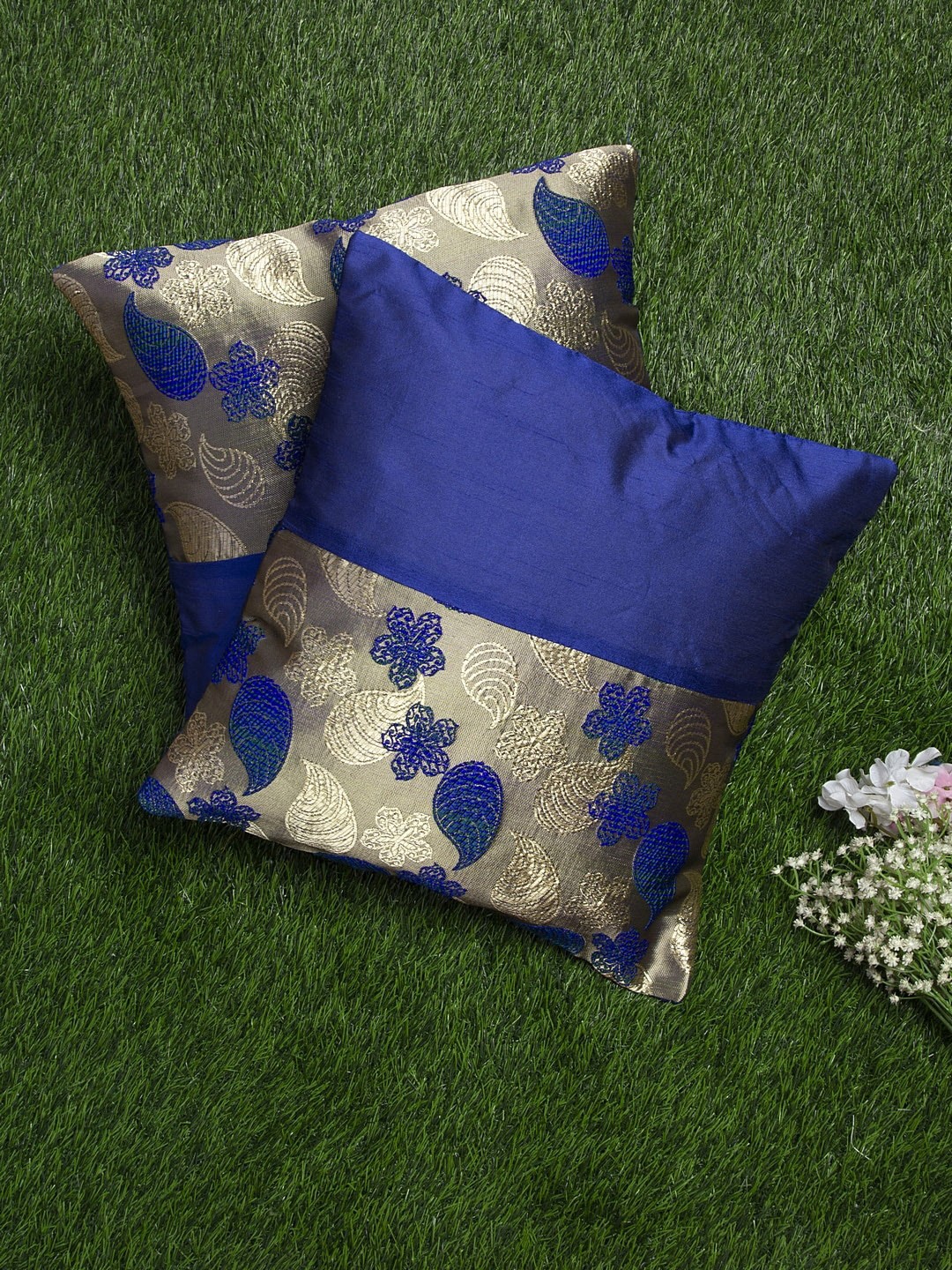 

Alina decor Blue & Grey Set of 2 Ethnic Motifs Square Cushion Covers