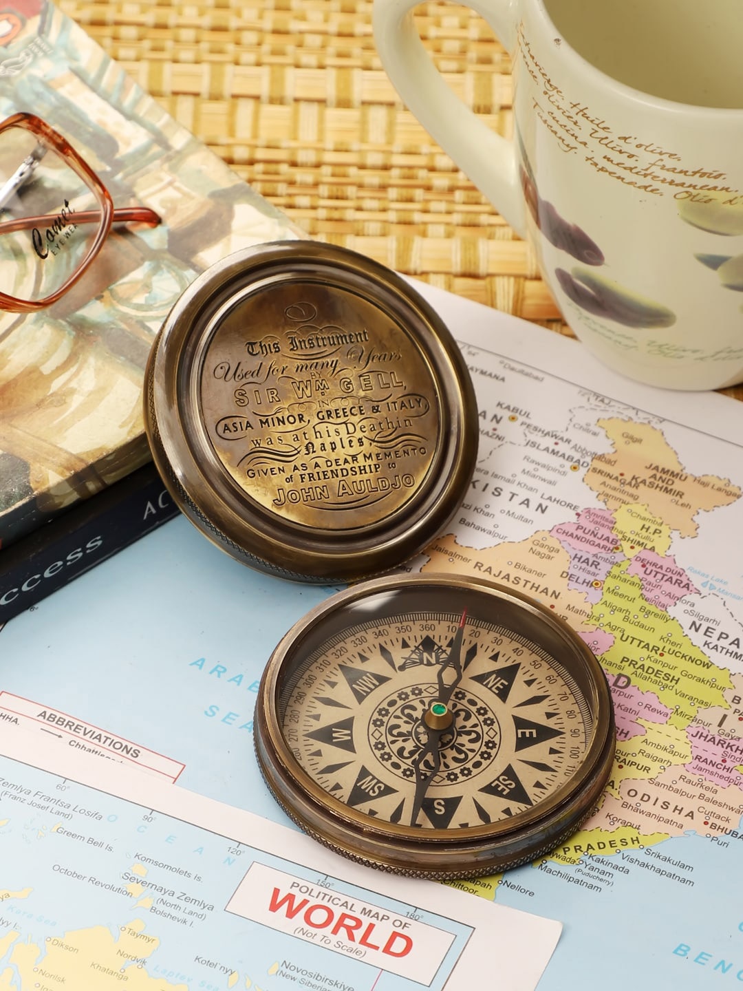 

EXIM DECOR Bronze-Toned & Black Printed Magnetic Compass
