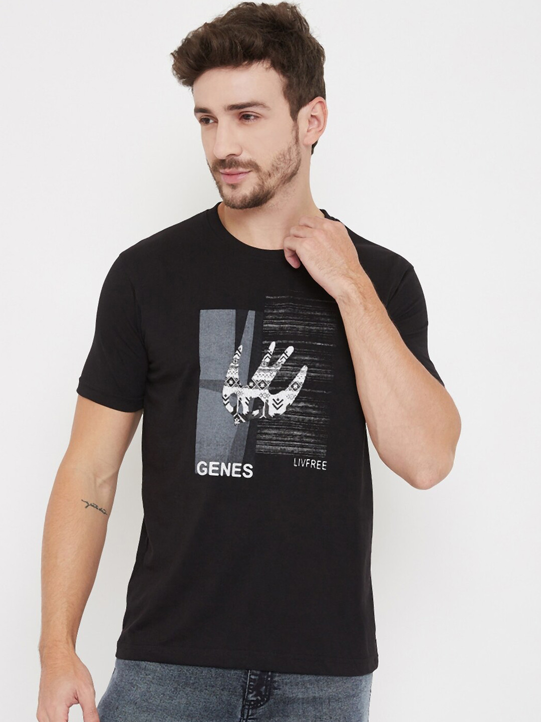 

NEVA Men Black Printed Round Neck T-shirt