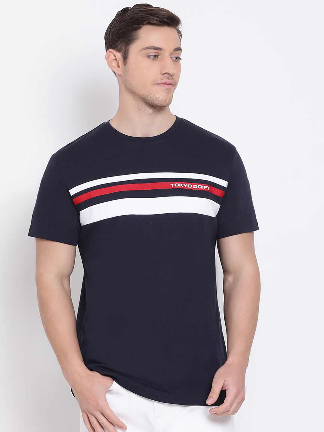 

Red Tape Men Navy Blue & White Striped Round Neck T-shirt