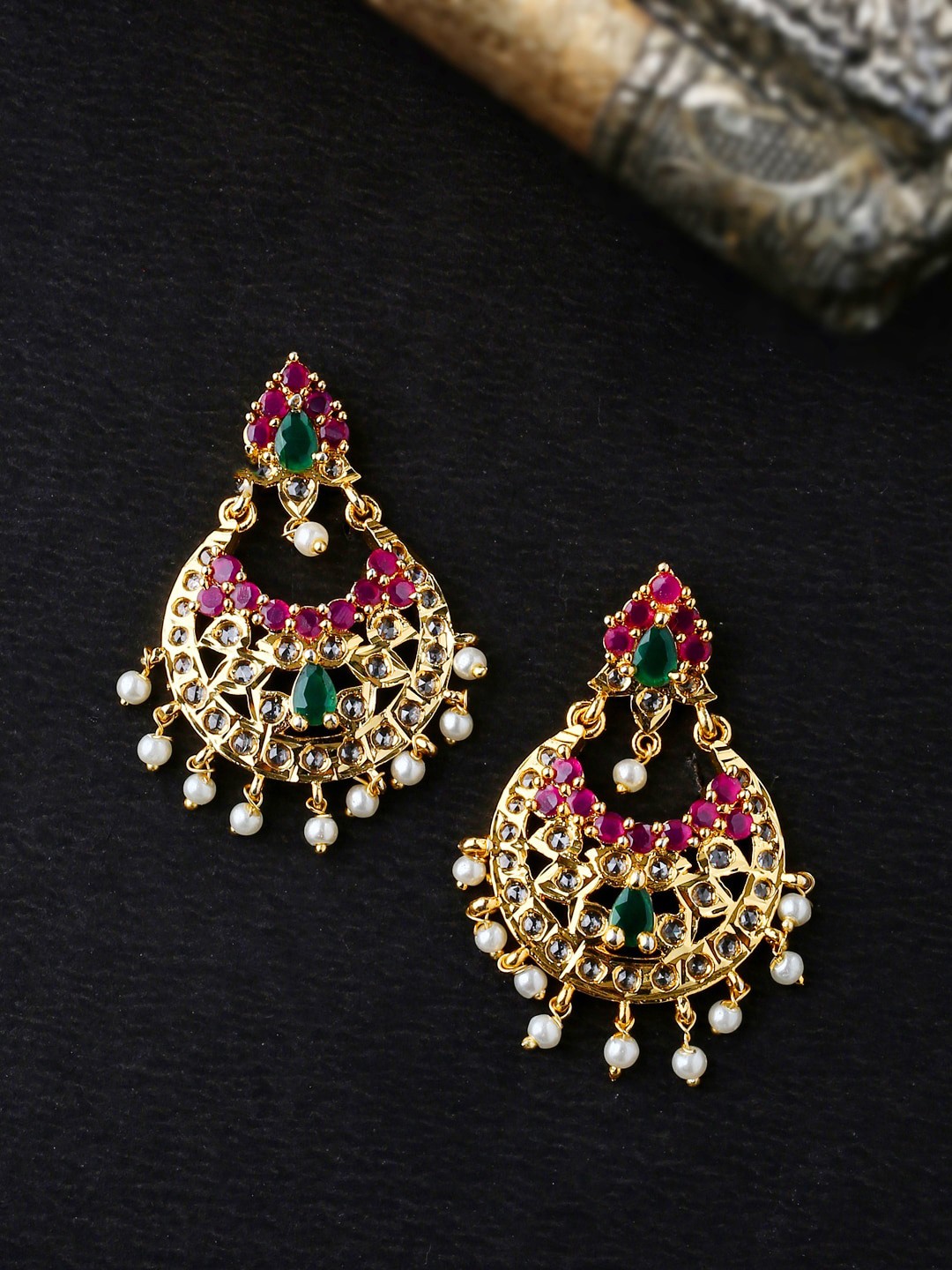 

THE AAB STUDIO Gold-Toned Contemporary Drop Earrings