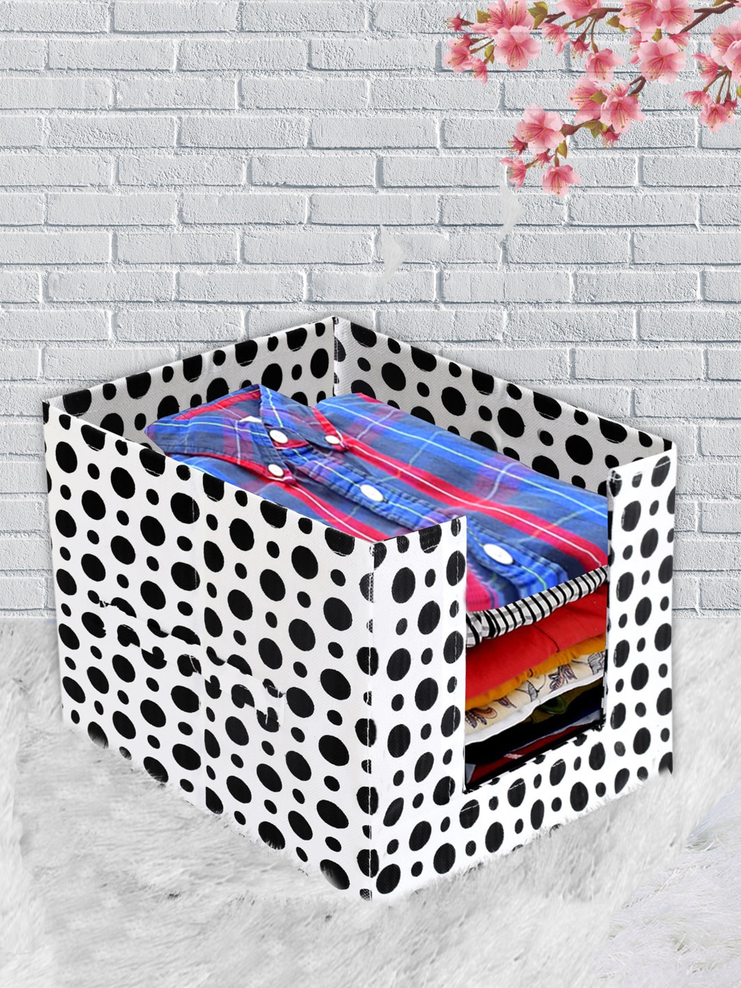

Kuber Industries Set Of 6 White & Black Printed Wardrobe Organisers With Handles