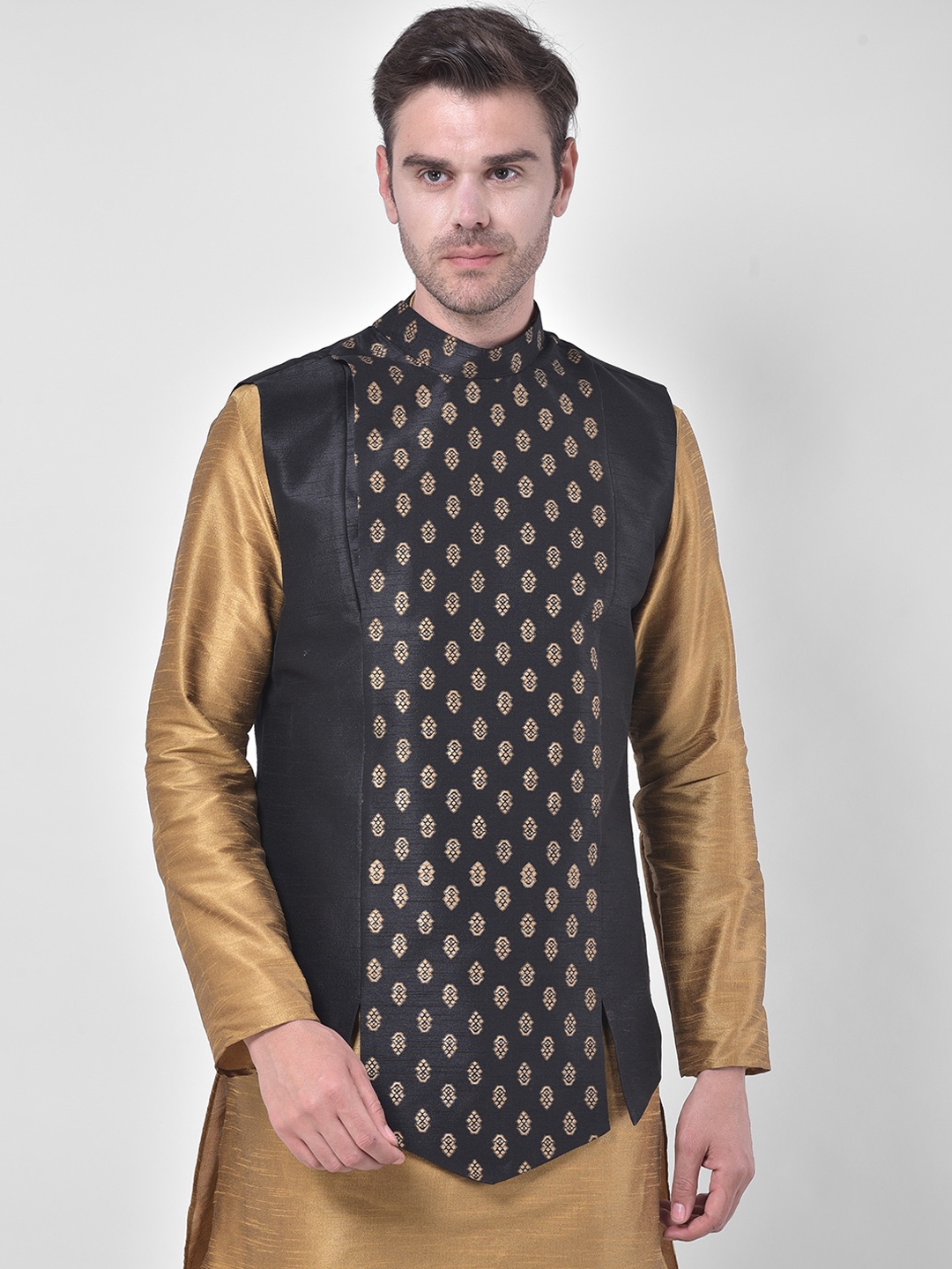 

DEYANN Men Black & Gold-Colored Printed Nehru Jacket