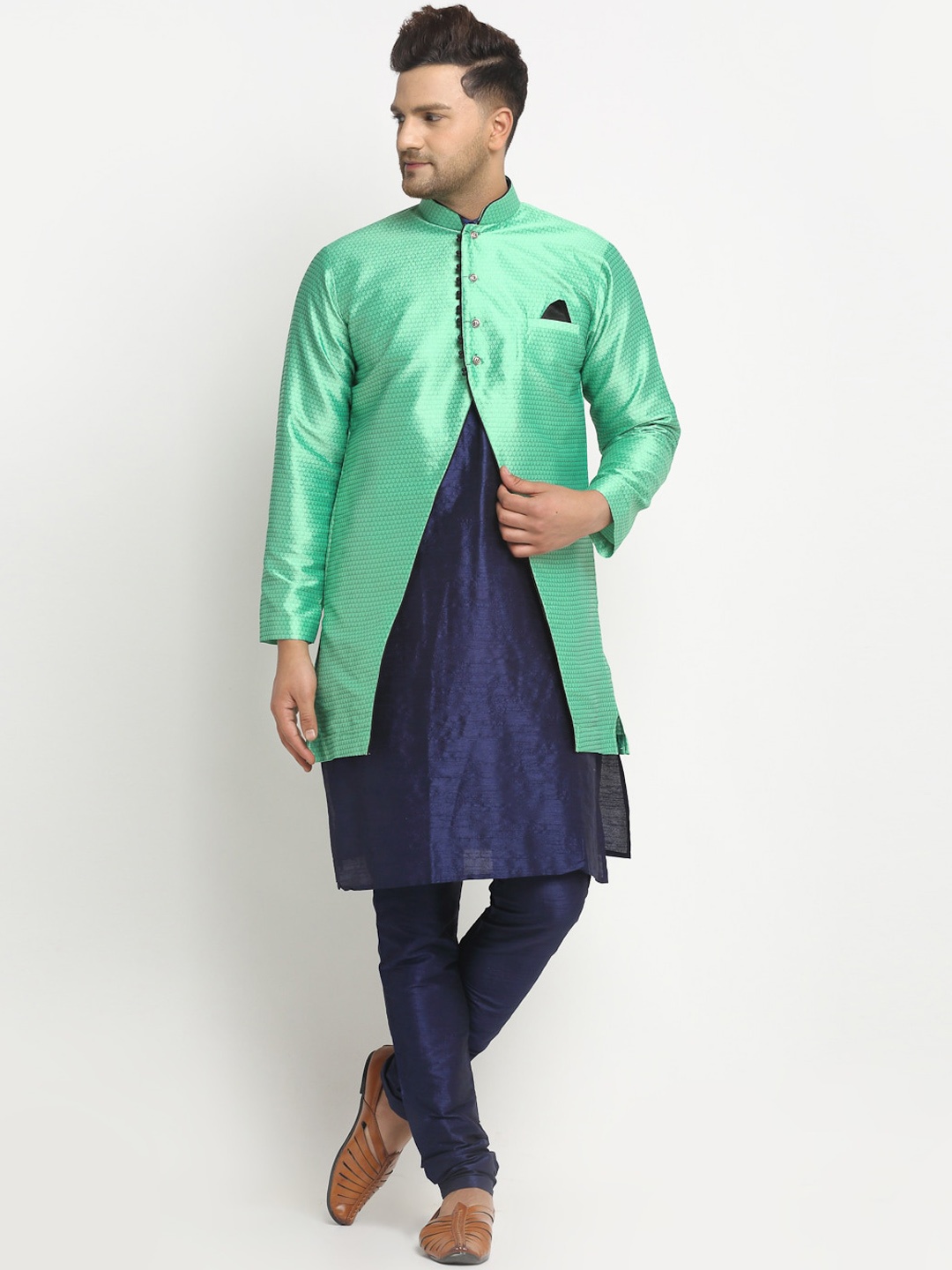 

Benstoke Men Blue & Green Self Design Kurta with Pyjamas