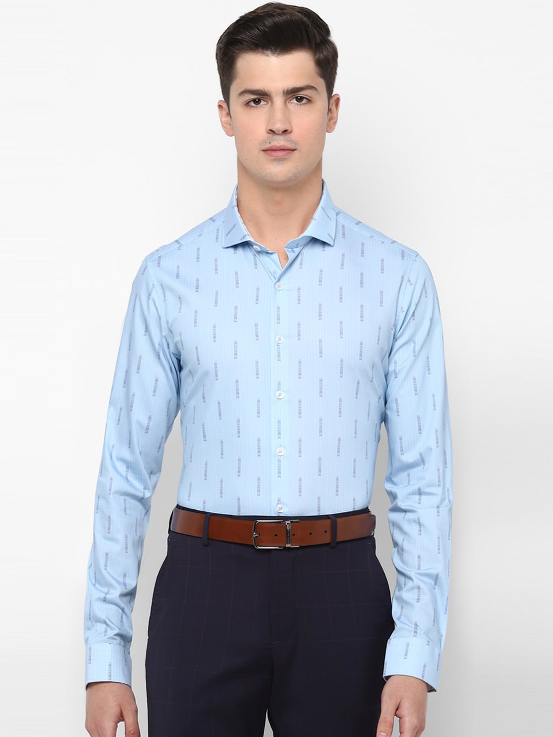 

SIMON CARTER LONDON Men Blue Slim Fit Self Design Cotton Semiformal Shirt