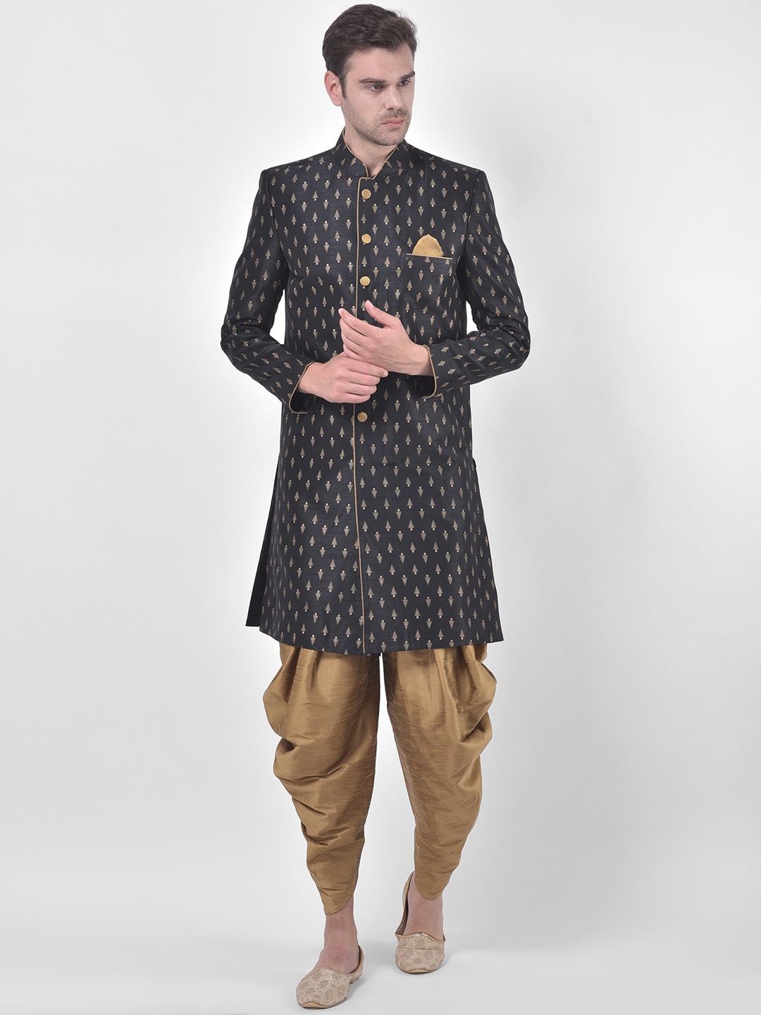 

DEYANN Men Black & Gold-Coloured Printed Sherwani Patiala Set
