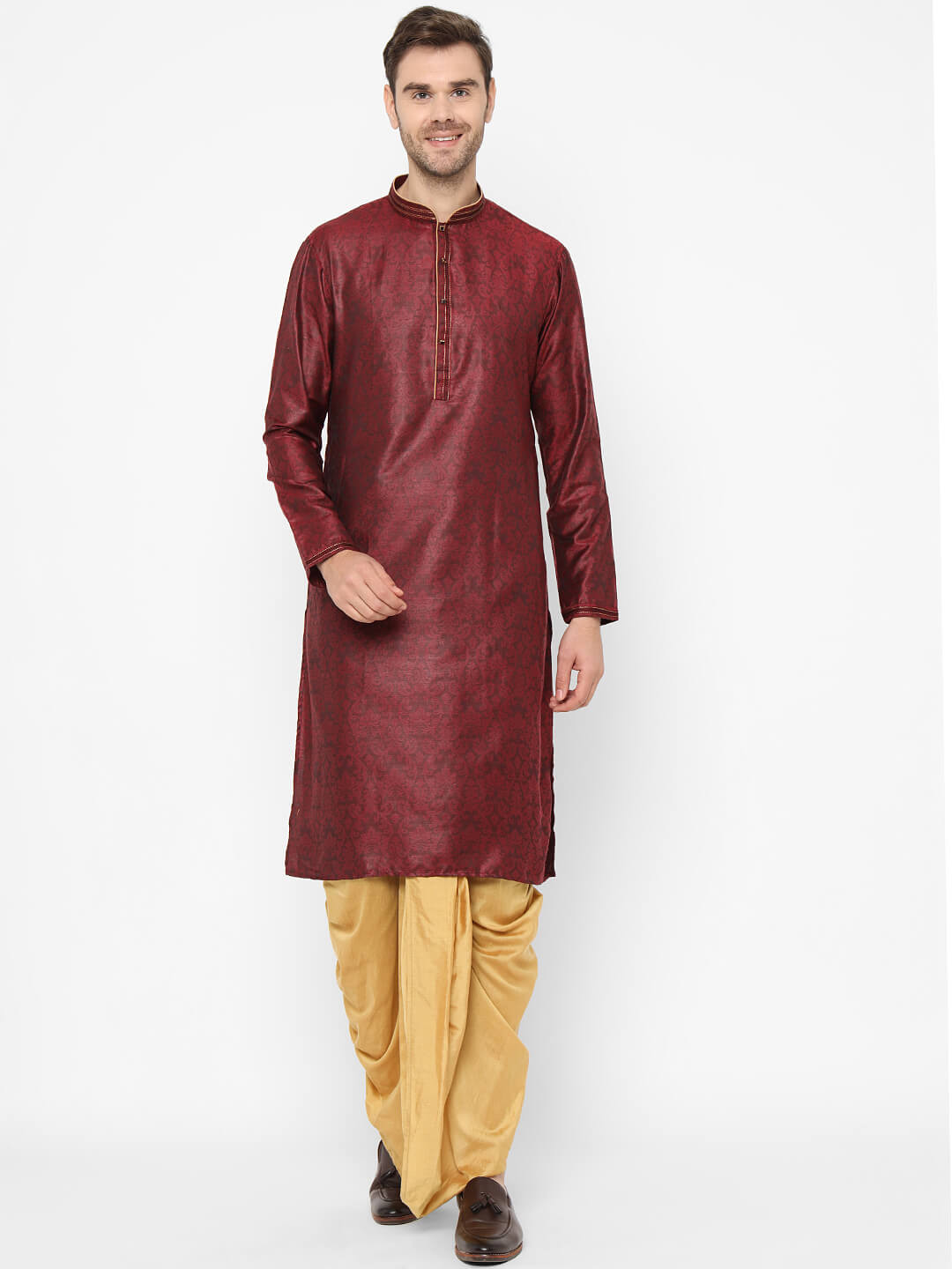 

Chitwan Mohan Men Maroon & Gold-Coloured Woven Design Kurta with Dhoti Pants