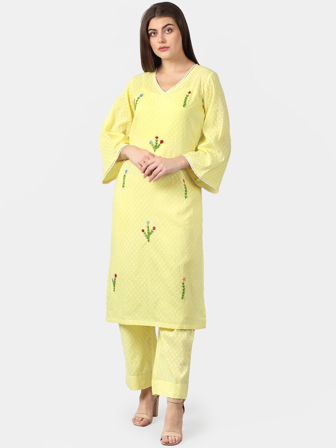 

Dart Studio Women Yellow Floral Embroidered Flared Sleeves Jacquard Kurta