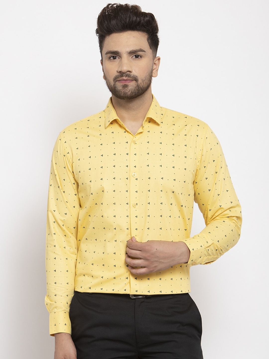 

JAINISH Men Yellow Regular Fit Printed Casual Shirt