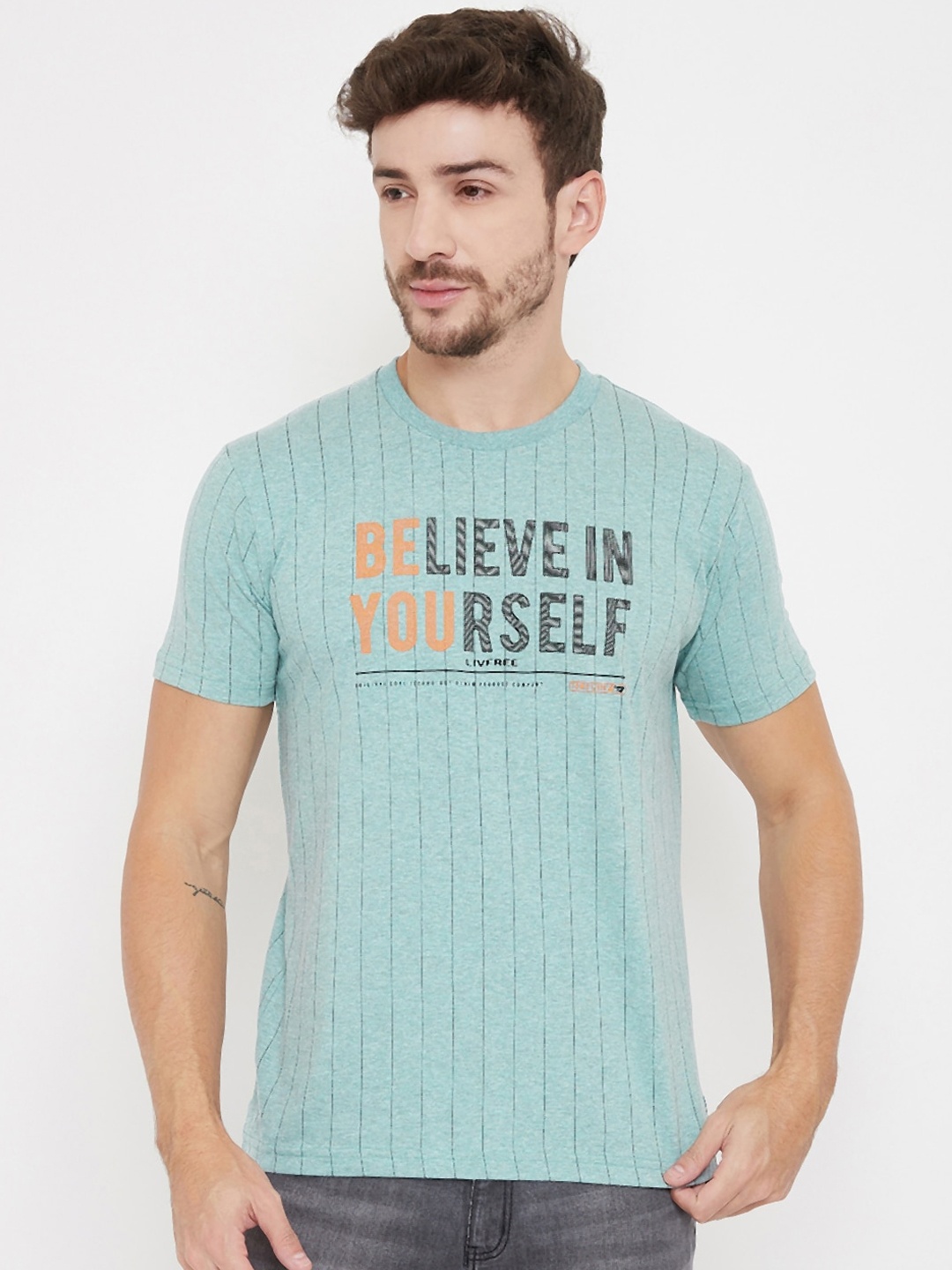 

NEVA Men Green Printed Round Neck T-shirt