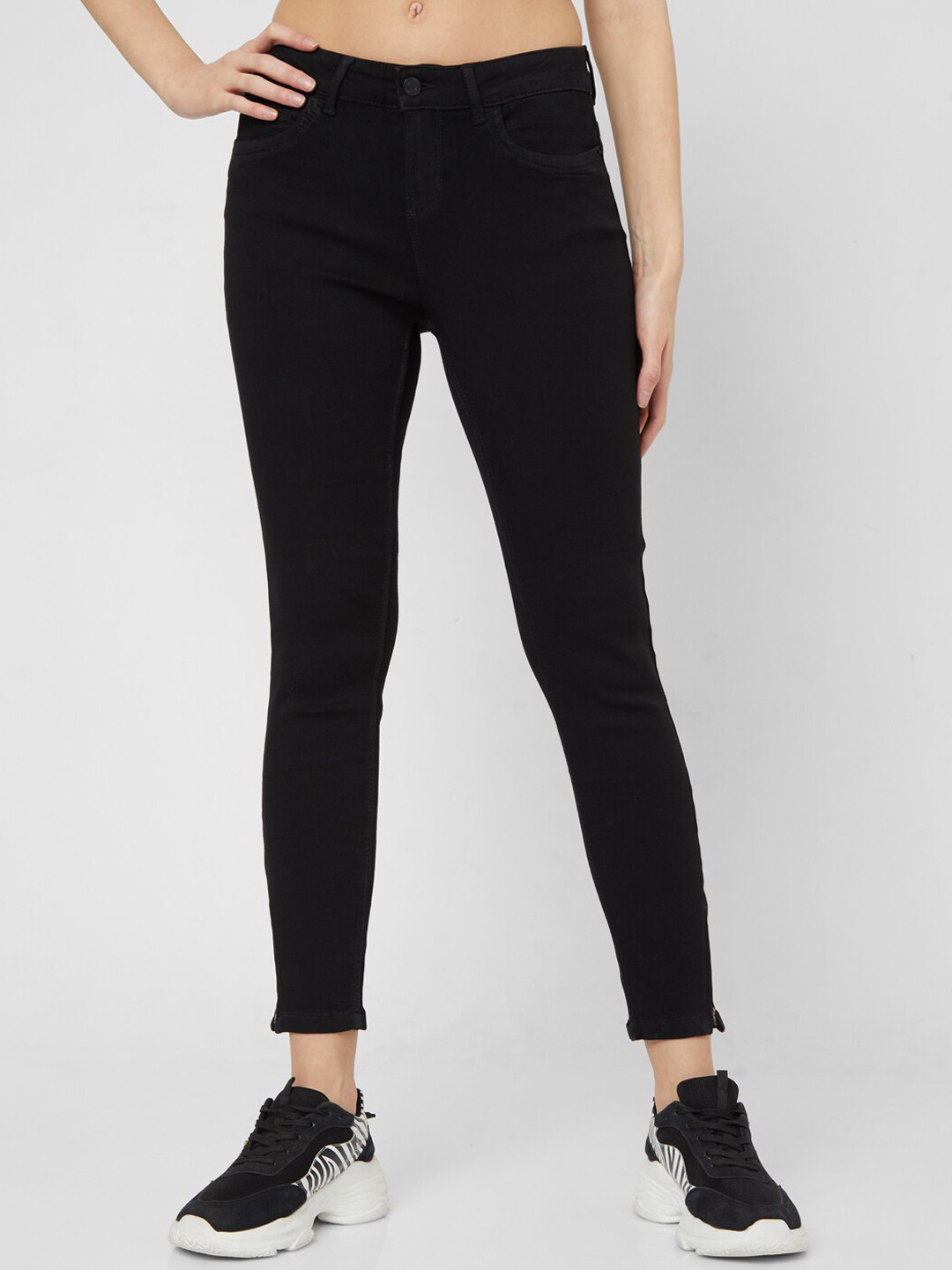 

Vero Moda Women Black Skinny Fit Jeans