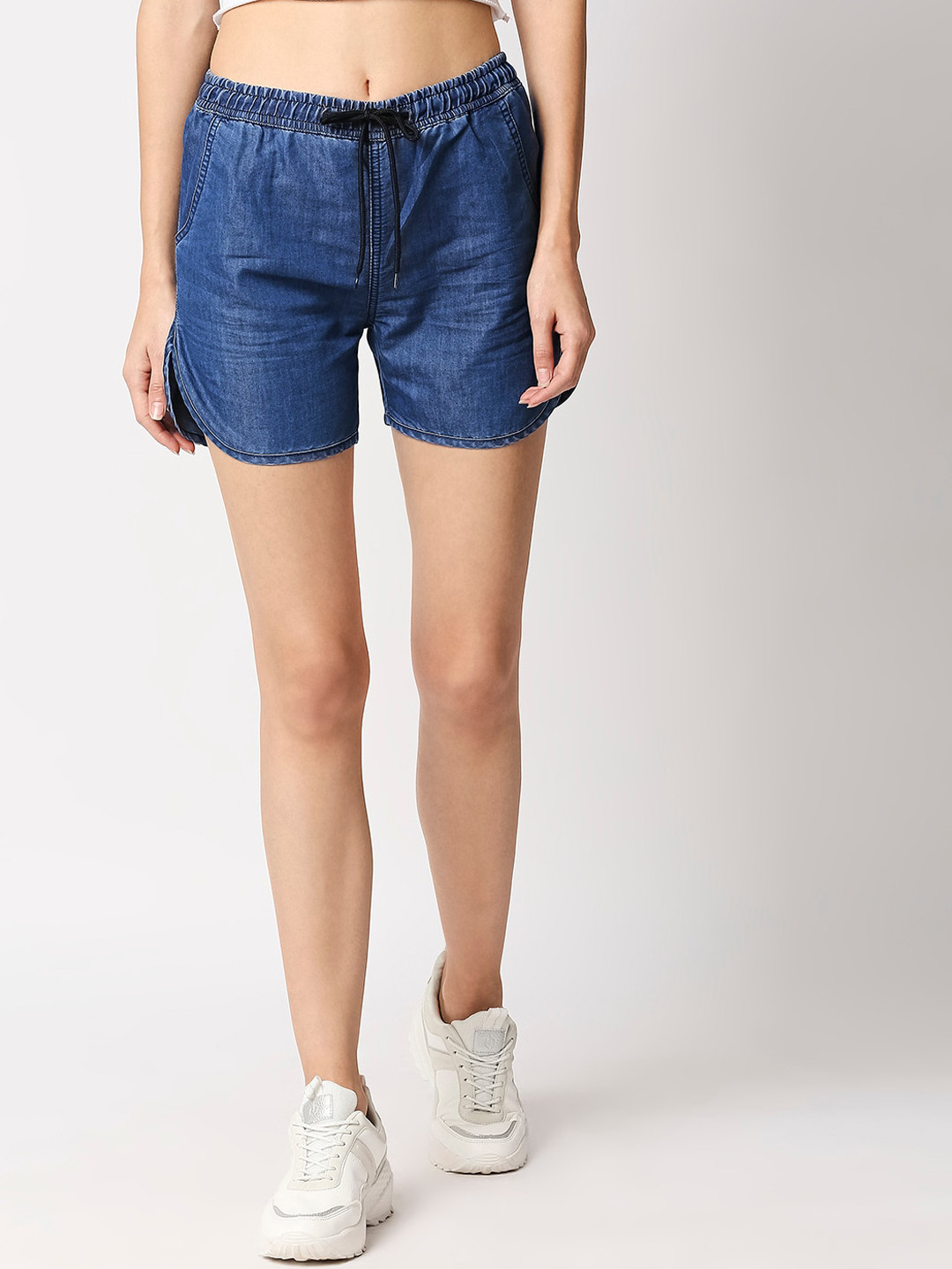 

High Star Women Navy Blue Washed Slim Fit Denim Shorts
